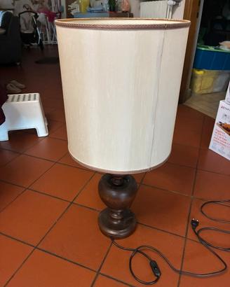 Lampadario in legno Antico