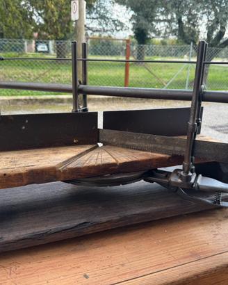 Rara e antica sega da falegname falegname