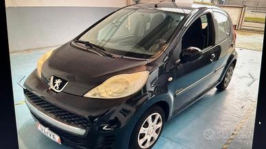 Peugeot 107 1.0 68CV 5p. Sweet Years