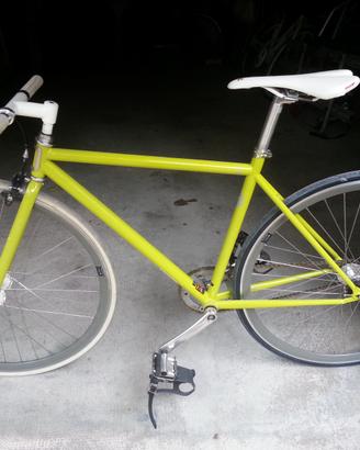 Bicicletta Specialized Globe Roll fixed/libera