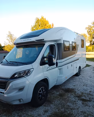 semintegrale adria matrix 650 DL