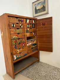 Mobile con cassettoni