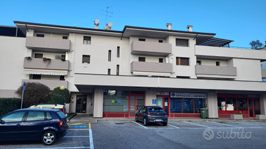 Ampio appartamento in Aviano centro