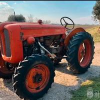 Trattore Fiat La piccola 241 RV