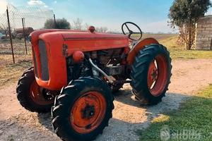 Trattore Fiat La piccola 241 RV