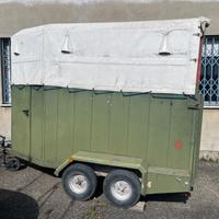 Trailer trasporto cavalli , tutto Aggiornato