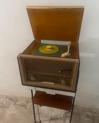 radio Vintage Audiola con Giradischi
