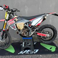 Husqvarna 250. 4T