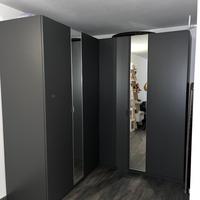 Armadio Ikea angolare