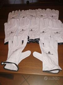 Guanti bianchi in pelle morbida da lavoro