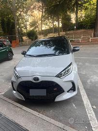 Toyota Yaris ibrida gr sport