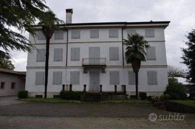 Immobile in asta di 721 m² a Farra d'Isonzo