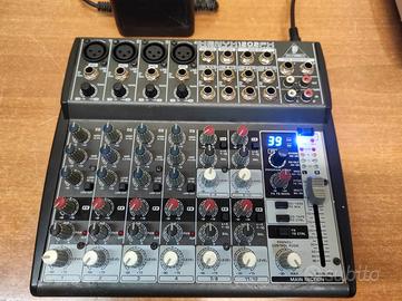 Mixer Behringer Xenix 1202FX