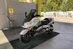 Yamaha T Max (2001-2004)