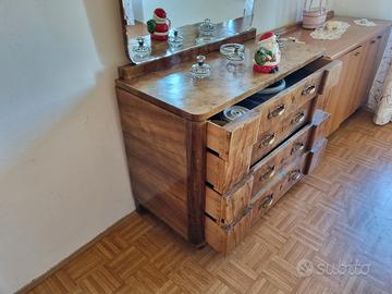 Cassettiera vintage con specchio