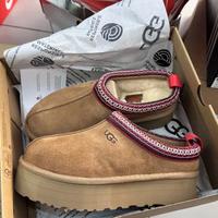 UGG confortevole, morbido e alla moda 37