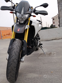 Aprilia Dorsoduro 1200