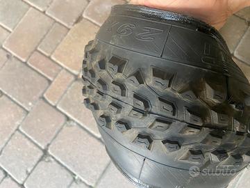 Gomme Pirelli scorpion trail S 29x2.40