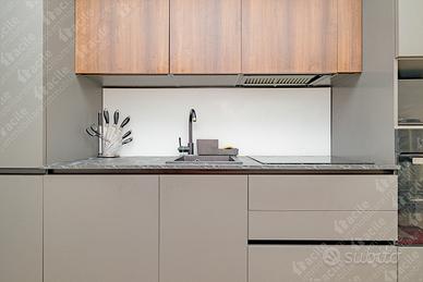 Cucina completa di elettrodomestici