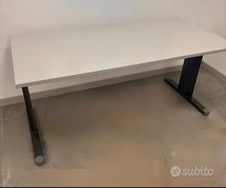 SCRIVANIA 160x80 - Udine (UD)