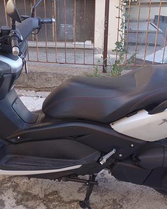 Yamaha XMAX 250 (2013) - condizioni eccellenti
