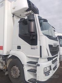 Iveco AD 260 Y/P360 MOTRICE ISOTERMICA CON FR...