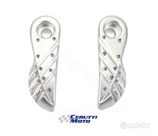 Coppia poggiapiedi Yamaha Bw's 50 04>