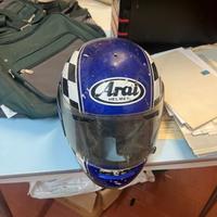 Casco arai