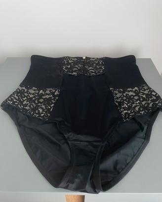 Slip contenitivo nero donna a vita alta