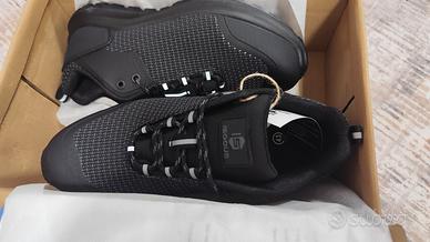 scarpe antinfortunistiche nuove 