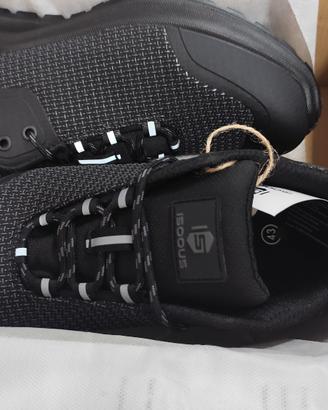 scarpe antinfortunistiche nuove 