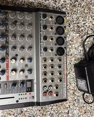 Mixer PHONIC  AM440D
