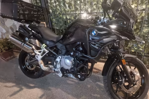 BMW  F 750 GS Triple Black