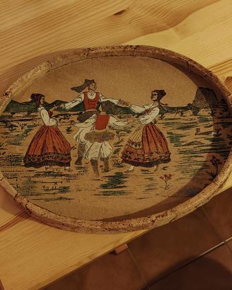 piatto decorativo in sughero sardo artigianale