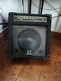 Amplificatore bassi