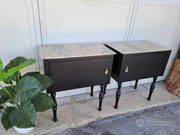 Coppia comodini  anni 60 restaurati 