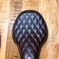 Sella Triumph Speedmaster