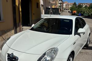 Alfa Romeo Giulietta 1600 105