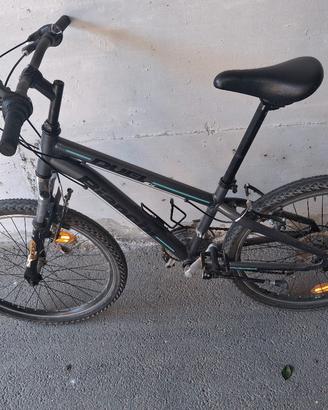 bicicletta Mountain bike 