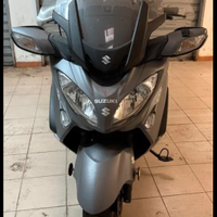Suzuki Burgman Executive 650 2020 con 6000km