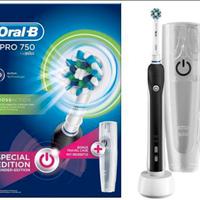 NUOVO Spazzolino elettrico Oral B