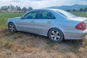 Mercedes Classe E 270 CDI Advangarde