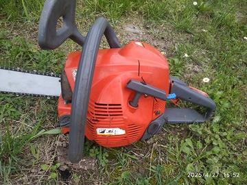 Motosega super leggera Efco