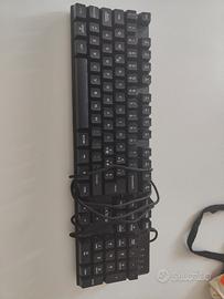 Tastiera gaming retroilluminata