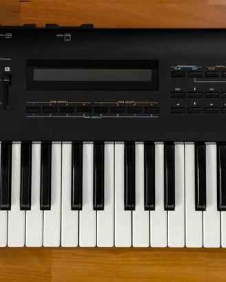 sintetizzatore Roland JV 80