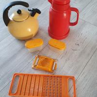 SET arancione varie cose per la cucina