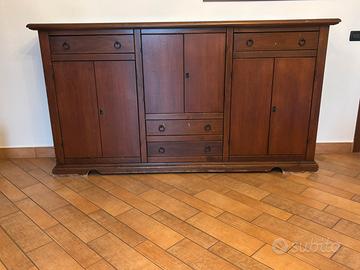 Credenzone in arte povera , legno massello, 600€ t