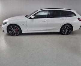 BMW 320 Phev Msport auto Touring