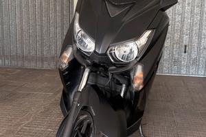 X-Max 250 IronMax 2016