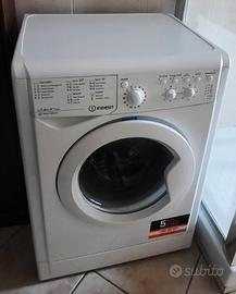 lavatrice indesit 50x59 H 84 